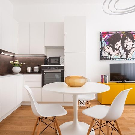 San Babila Design Apartment R&R Milan Exterior photo